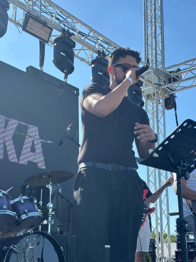 Entrika - Festival sahnesi